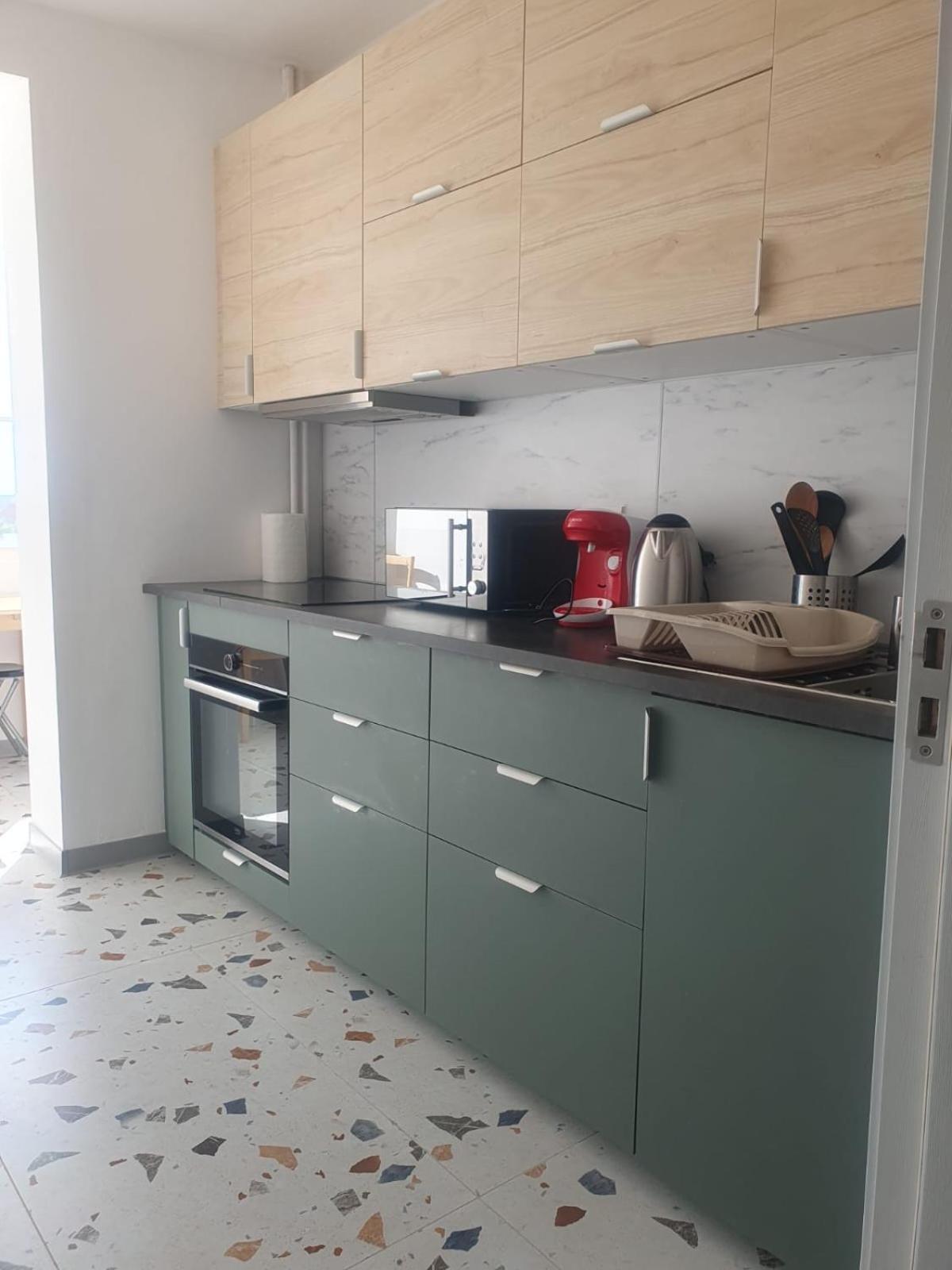 Cozy Apartment At Gara De Nord ブカレスト エクステリア 写真