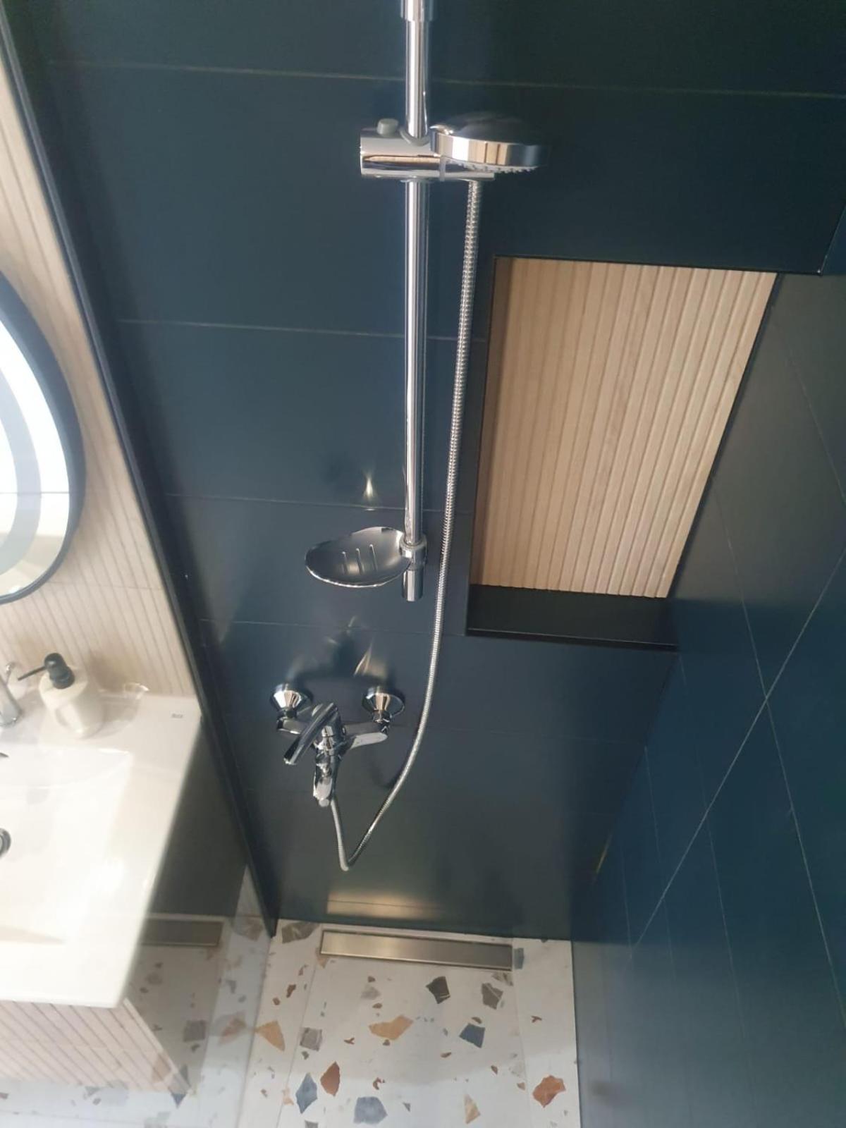 Cozy Apartment At Gara De Nord ブカレスト エクステリア 写真
